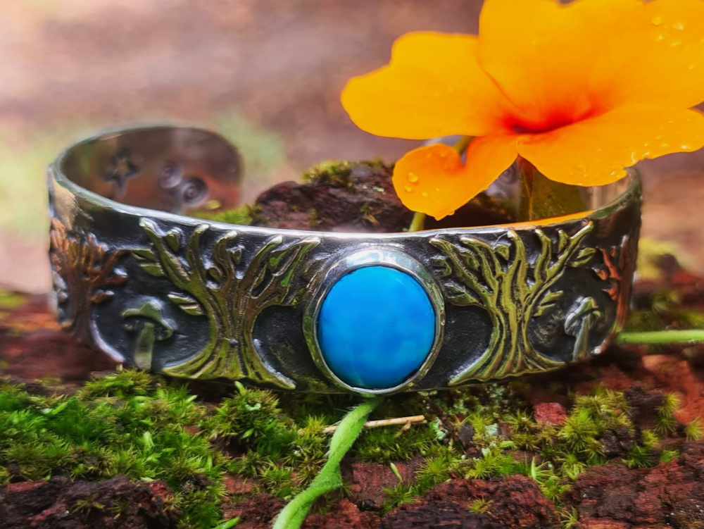 m1-Turquoise-Trees-wide-medium-bangle