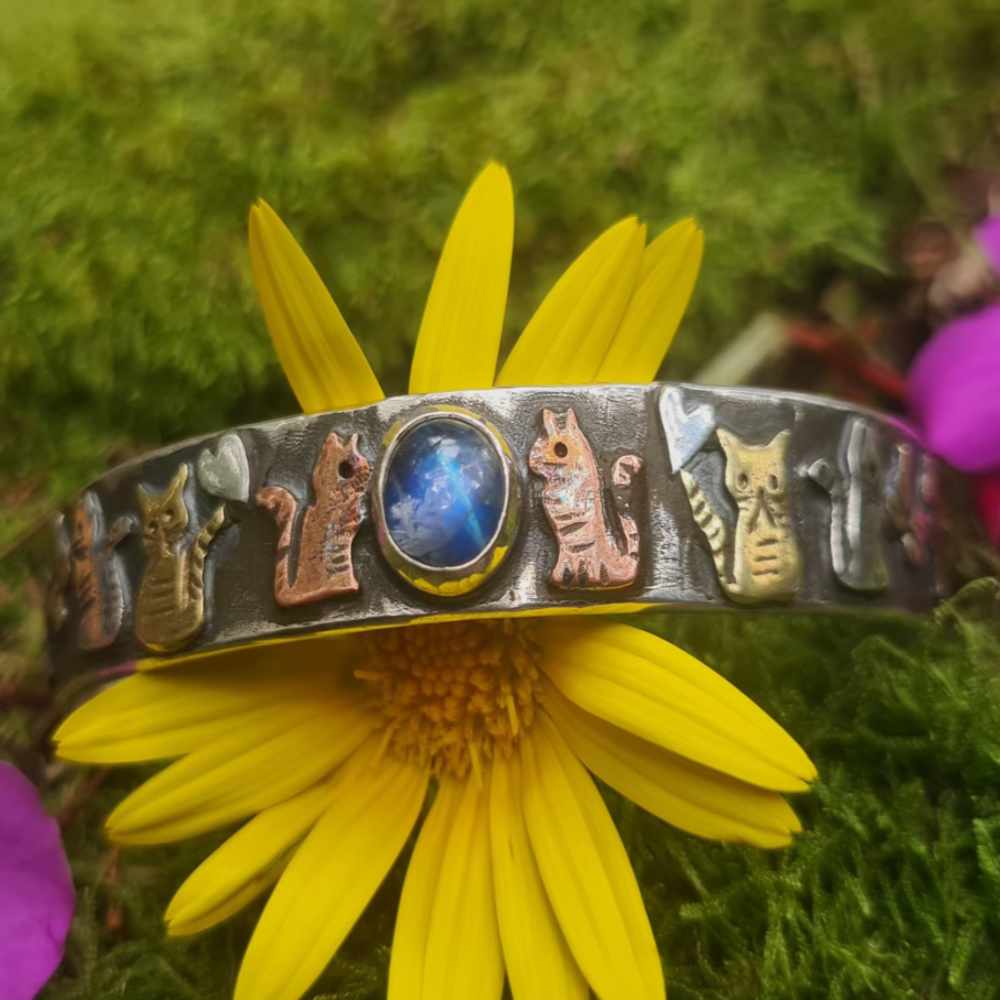 Kitty Cat Moonstone Bangle L1-wide